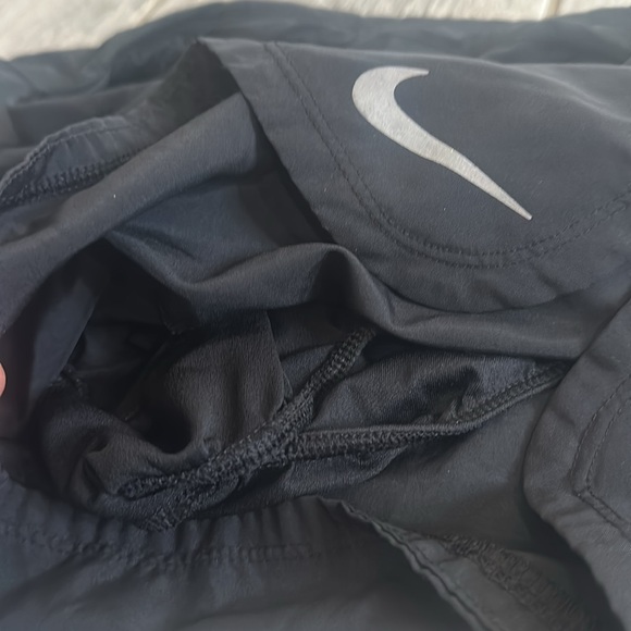 Nike Dri Fit Women's Black Running Shorts XS - Picture 6 of 6